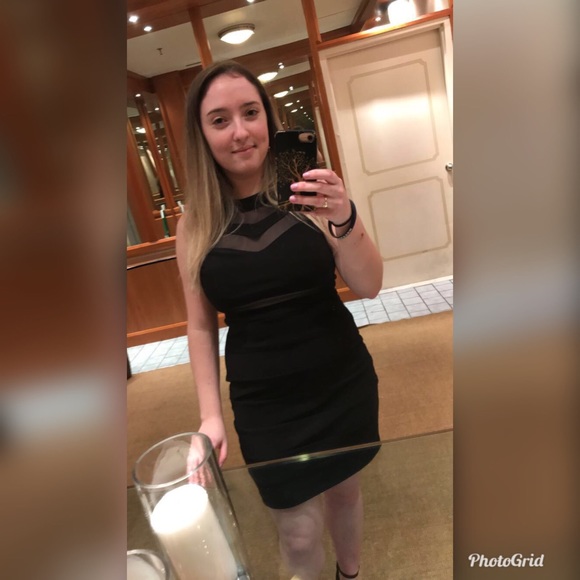 Profile Picture of Kathleen Braunstein (@kbraunstein95) on Poshmark