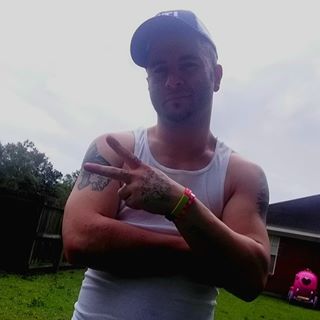 Aaron Sprinkle - Facebook Profile Picture of Aaron Sprinkle (@aaron.sprinkle.777) on Facebook