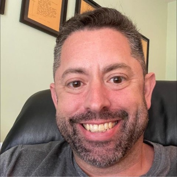 Profile Picture of Michael Miele (@michael_miele) on Poshmark