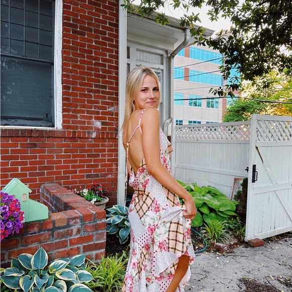 Profile Picture of Alex Whitman (@awhitma28) on Poshmark