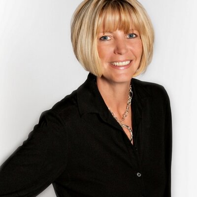 Profile Picture of Stephanie Goodwin (@realtorsteffi) on Twitter