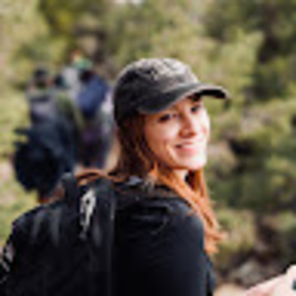 Profile Picture of Rose Hricko (@rosehricko) on Poshmark