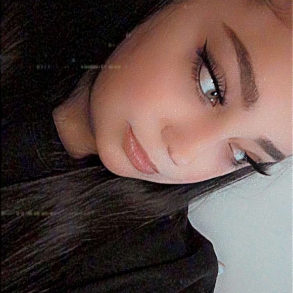 Profile Picture of Kaylee Ioerger (@christiannaf99) on Poshmark