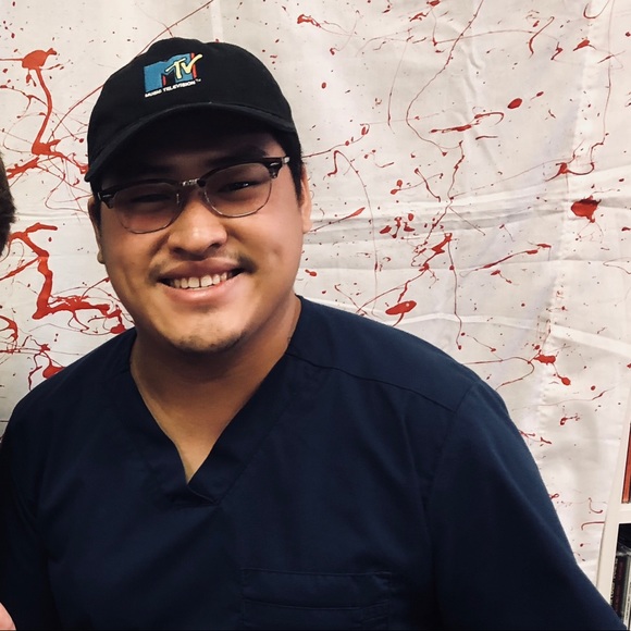 Profile Picture of Stephen Tan (@stephenntann) on Poshmark