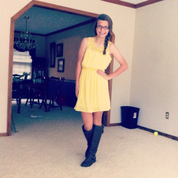 Profile Picture of Brynn Bradley (@brynn_bradley) on Poshmark