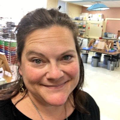 Profile Picture of Angela Jennings (@Gleaning_Girl) on Twitter