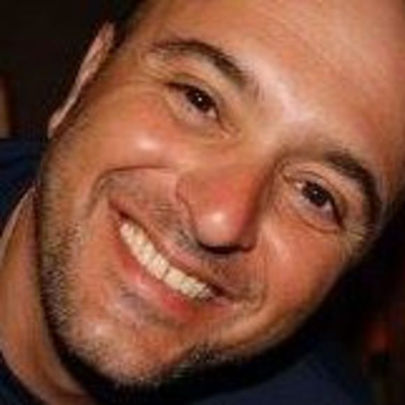 Profile Picture of Farzin Khorasanizadeh (@farzinman) on Poshmark