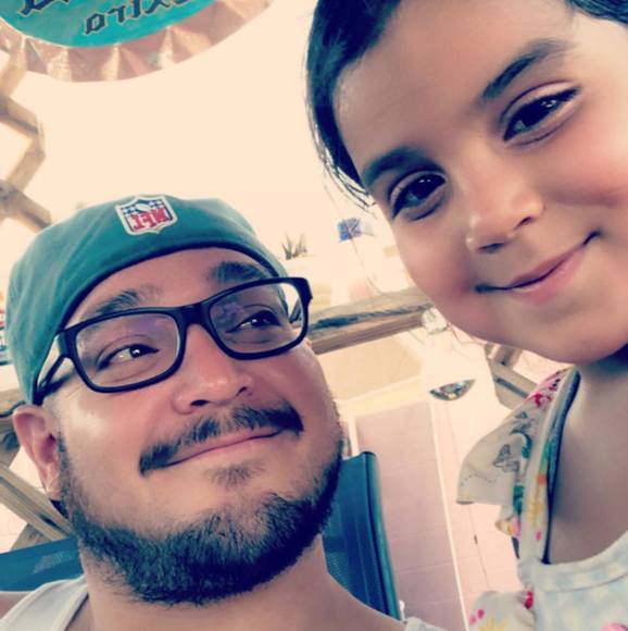 Profile Picture of Justin Campos (@justincampos221) on Poshmark