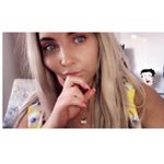 Profile Picture of Holly_music |  Singer🙈 (@holly_tribble_music98) on Instagram