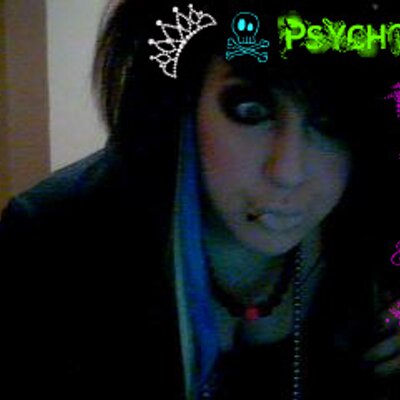 Carolyn Harrod - Twitter Profile Picture of Carolyn Harrod (@@PsychoticHime) on Twitter