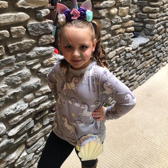 Profile Picture of Tonya Fowler (@tonya3299) on Poshmark