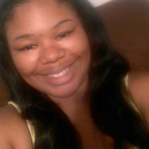 Profile Picture of Tiara Holliday (@chinesebbydoll) on Poshmark