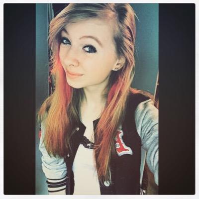 Profile Picture of Carly Henning (@_carrrly_) on Twitter