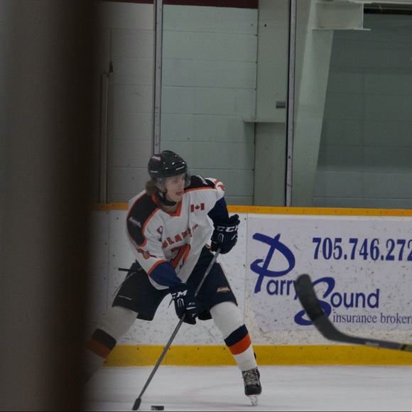 Profile Picture of Zack Kusiak (@kuz97) on Poshmark