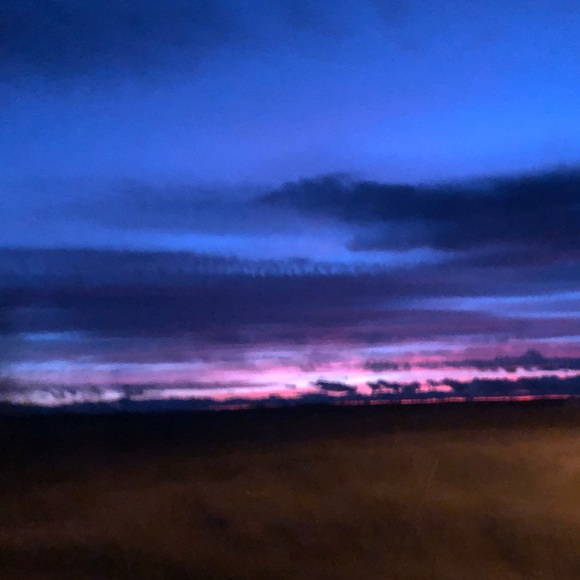 Profile Picture of Hailey Perreault (@h_perreault) on Poshmark