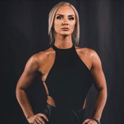 Profile Picture of Sera St. James (@SeraStJames) on Twitter