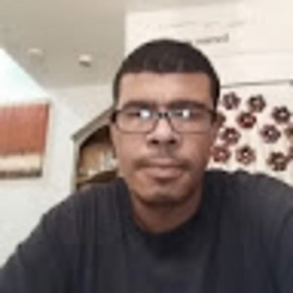 Profile Picture of Noesilva da silva Silva (@noe352) on Poshmark