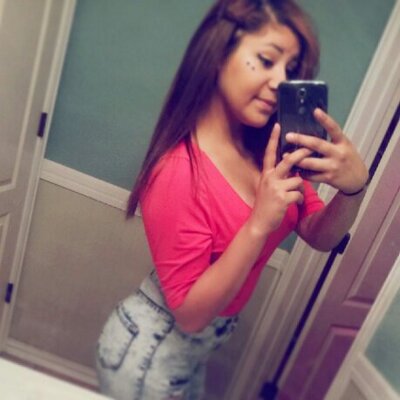 Profile Picture of Bernicee (@berniceleon9999) on Twitter