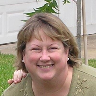 Profile Picture of Linda Newell (@DrLindaNewell) on Twitter