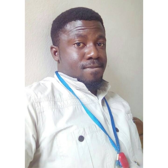 Profile Picture of Akinyemi Olayinka (@akinyemi_o) on Poshmark