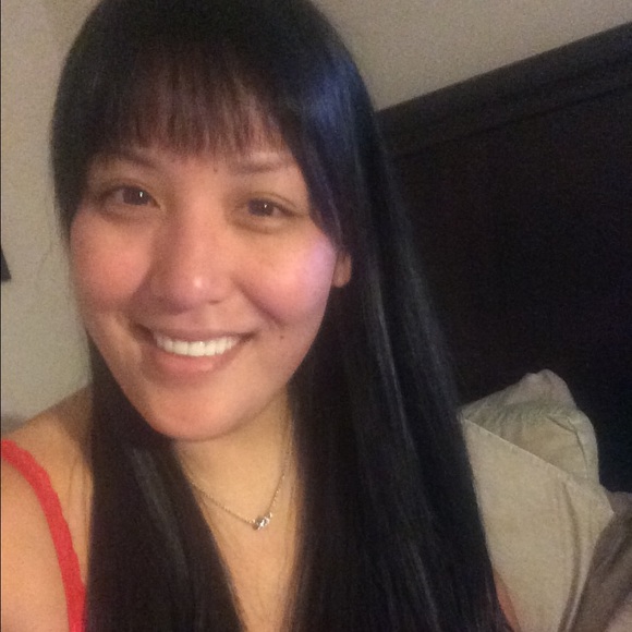 Profile Picture of Danielle Blase (@driftgal) on Poshmark