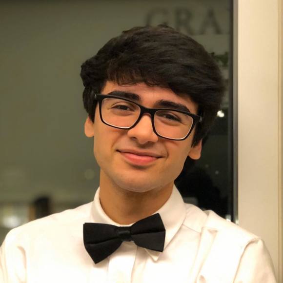 Profile Picture of Saif Ahmed (@saif_ahmed33) on Poshmark