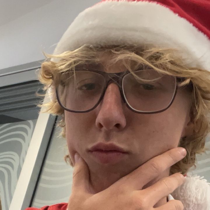 Profile Picture of AaronWolski (@.aaronwolski) on Tiktok