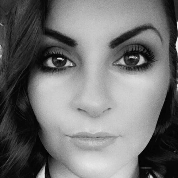 Profile Picture of Shawna Killmer (@shawnakylee07) on Poshmark