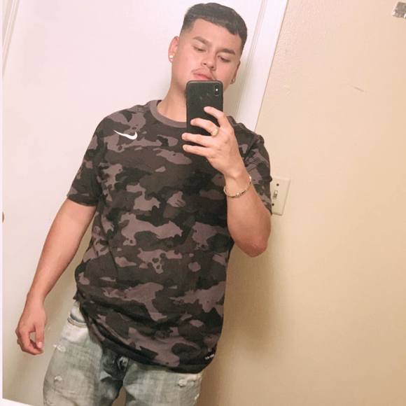 Profile Picture of Manuel Cortez (@_manny_100) on Poshmark