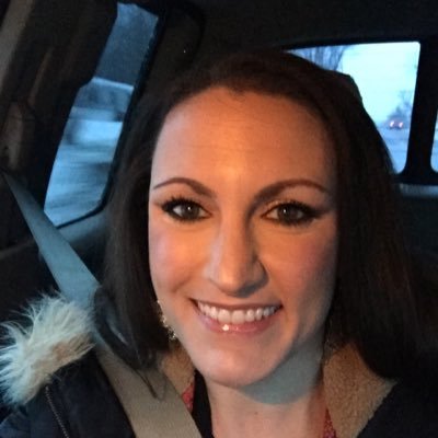 Profile Picture of Cassandra (@CassandraIzJo) on Twitter