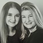 Profile Picture of Lindsay Fox Clapp (@lindsayclapp) on Instagram