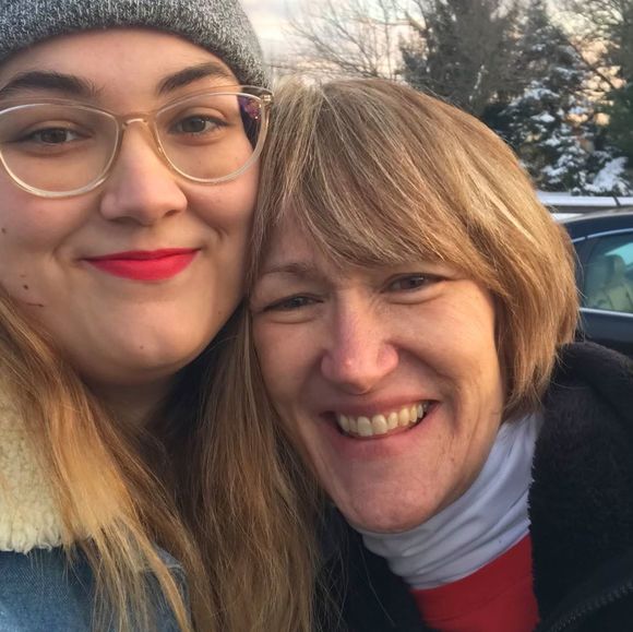 Profile Picture of Emily Difiore (@emdifiore) on Poshmark