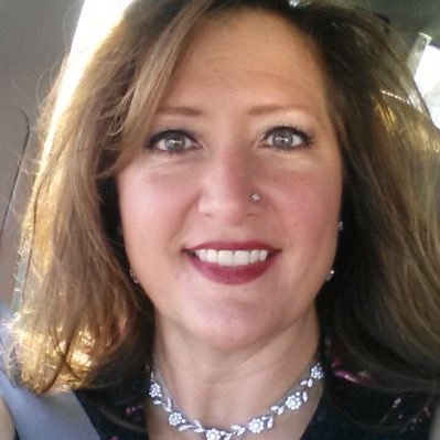 Profile Picture of Dawn Fable Lindquist (@dfabes317) on Twitter