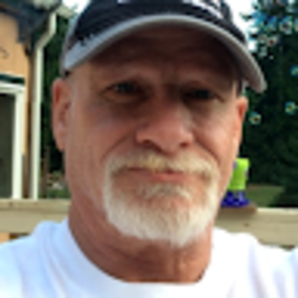 Profile Picture of Steve Butts (@stevebutts38) on Poshmark