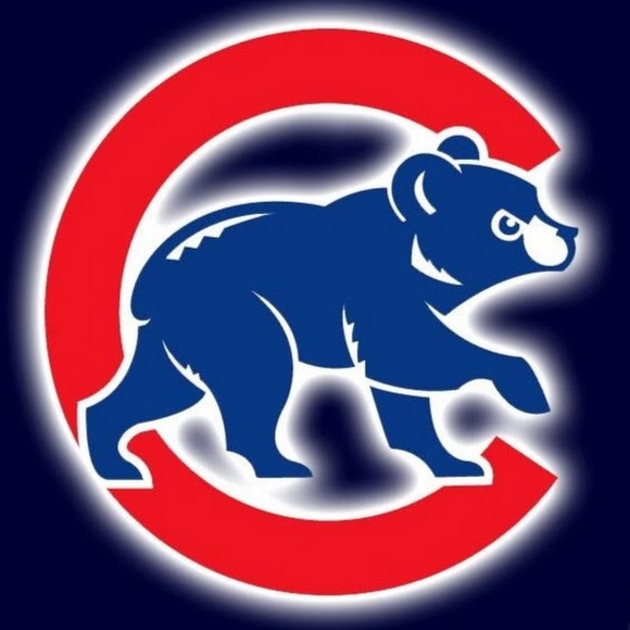 Profile Picture of Gabby Plude (@gabbyplude) on Poshmark