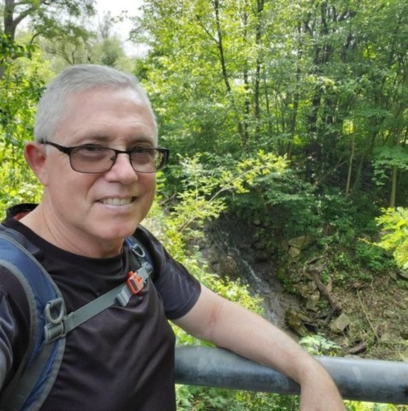 Profile Picture of Paul Bombardier (@bomberpjb) on Poshmark