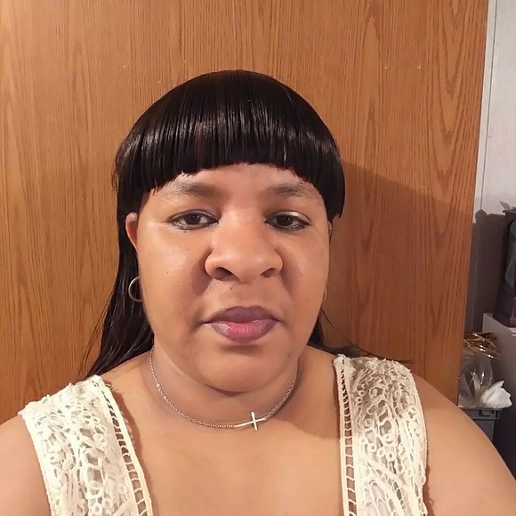 Profile Picture of Arnetta Nelson (@arnetta_nelson) on Poshmark