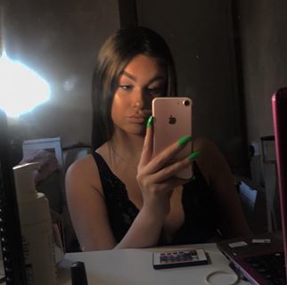 Profile Picture of Lilly FreemanHughes (@lilly.freemanhughes) on Facebook