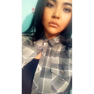 Profile Picture of Maríah Aguilar (@MarahAguilar1) on Twitter