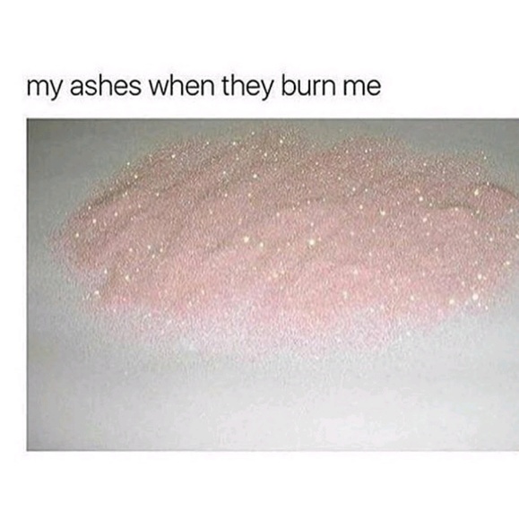 Profile Picture of Leiliany Davila (@leiliany45) on Poshmark