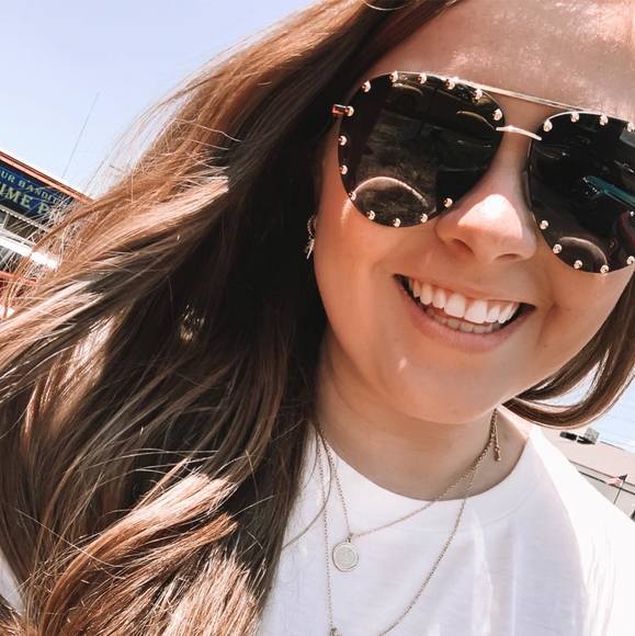 Profile Picture of Caitlin Pinson (@caitmckenzie54) on Poshmark