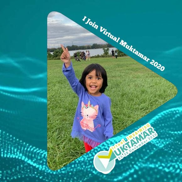 Profile Picture of Erni Eny (@ernidar) on Poshmark