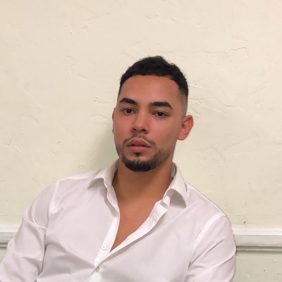Profile Picture of Adam Guillen (@adamguillen1) on Poshmark