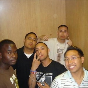 Profile Picture of Archie Navales (@r_chee) on Myspace