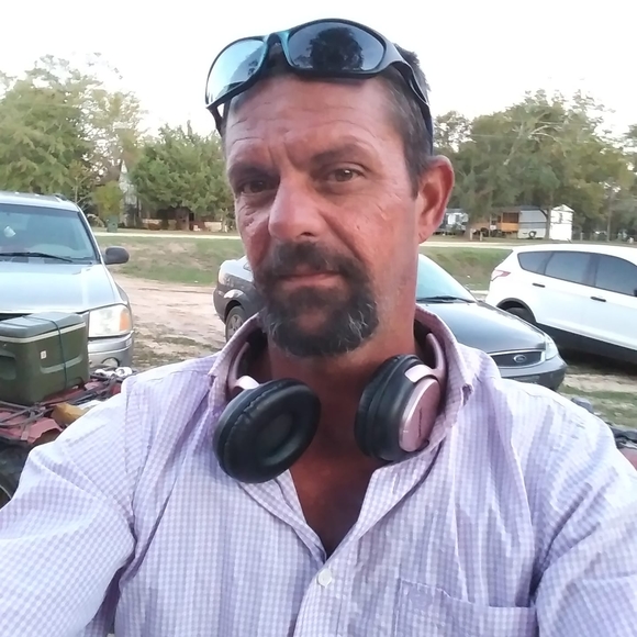 Profile Picture of Scott Durrence (@scottdurrence) on Poshmark