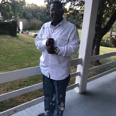 Profile Picture of Kenny Booker (@kennybooker6) on Twitter