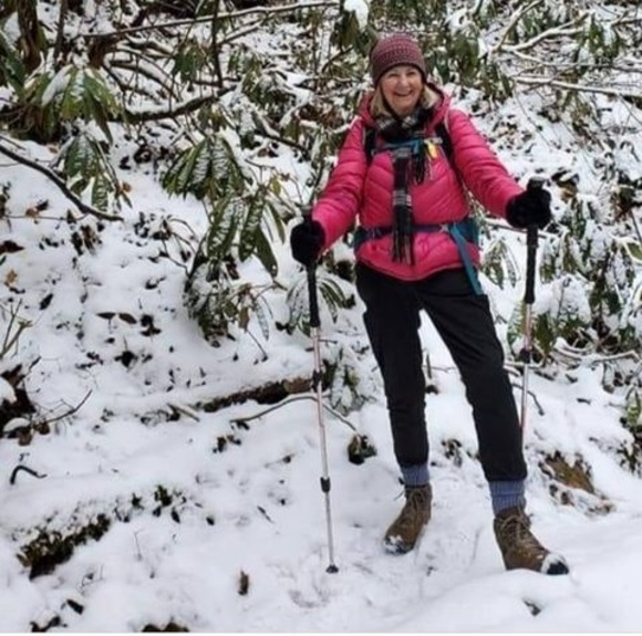 Profile Picture of Mary Stakelin (@mlsgts3813) on Poshmark