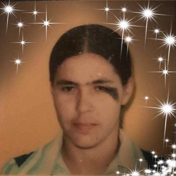 Profile Picture of Mari Rivera (@mari93053) on Poshmark