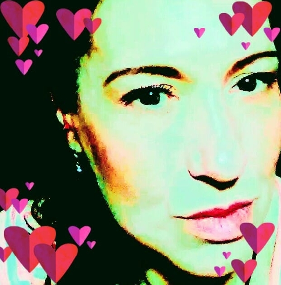 Profile Picture of Pamela Labrado (@pamelalabrado) on Poshmark