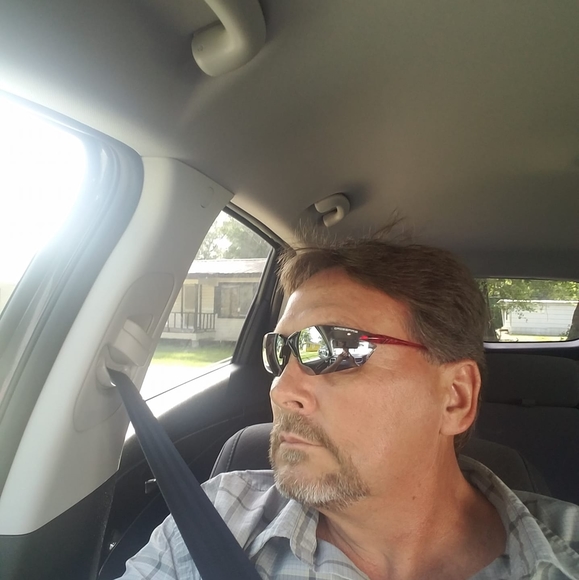 Profile Picture of James Salmon (@jamessalmon1966) on Poshmark